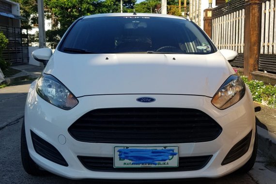 White 2014 Ford Fiesta Hatchback for sale 