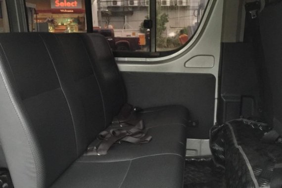 Toyota Hiace Commuter 2013 for sale in Cebu City