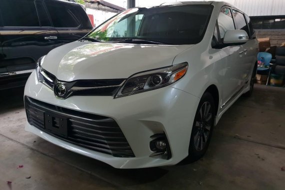 2019 Toyota Sienna for sale in Quezon City