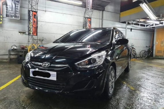 2nd-hand Hyundai Accent MT 2016 for sale in Mandaluyong