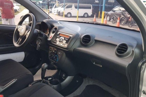 Selling Honda Brio 2015 Hatchback in Manila