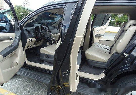 Black Chevrolet Trailblazer 2015 at 28000 km for sale  