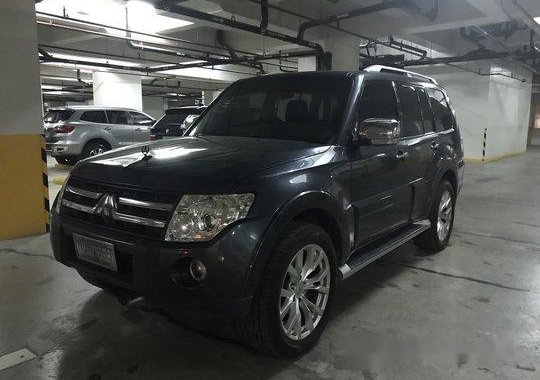 Selling Black Mitsubishi Pajero 2009 Automatic Diesel 