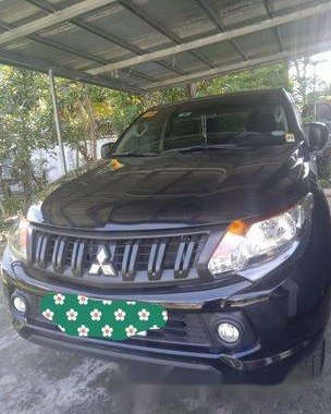 Selling Black Mitsubishi Strada 2018 Manual Diesel at 2043 km