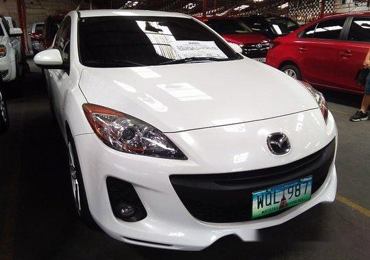 White Mazda 3 2013 for sale in Marikina 