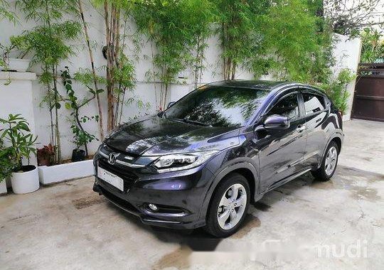 Sell Black 2016 Honda Hr-V at Automatic Gasoline at 11600 km