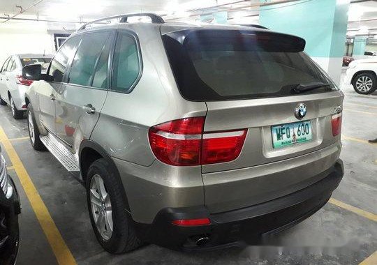 BMW X5 2010 at 57400 km for sale in Manila