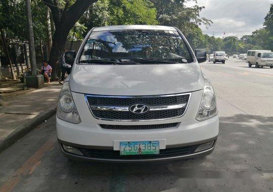Selling White Hyundai Grand starex 2008 Manual Diesel at 70000 km