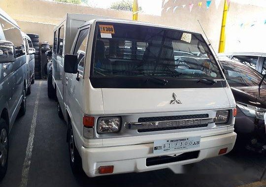 Sell White 2017 Mitsubishi L300 Manual Diesel at 34519 km 