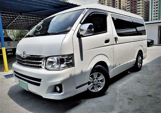 White Toyota Hiace 2013 Automatic Diesel for sale  