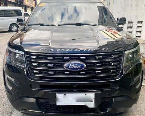 Selling Black Ford Explorer 2017 Automatic Gasoline 