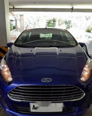 Selling Blue Ford Fiesta 2014 at 66000 km