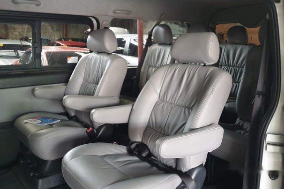 Selling white 2019 Toyota Hiace in Quezon City