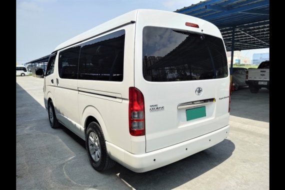 Sell 2013 Toyota Grandia Van in Paranaque 