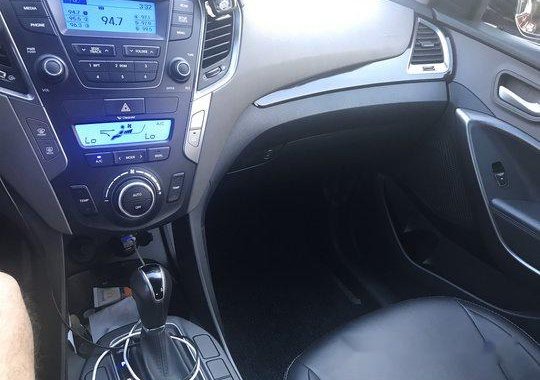 Sell Red 2014 Hyundai Santa Fe Automatic Diesel at 25000 km 