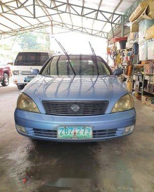 Selling Blue Nissan Sentra 2005 Automatic Gasoline at 90000 km 