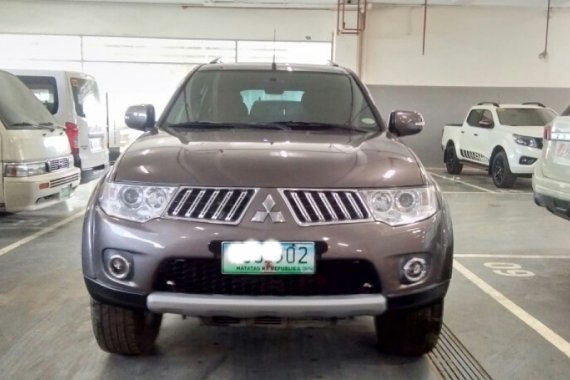 Selling Mitsubishi Montero Sport 2012 Automatic Diesel at 70000 km 