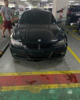 Selling Black Bmw 320I 2008 at 85000 km 