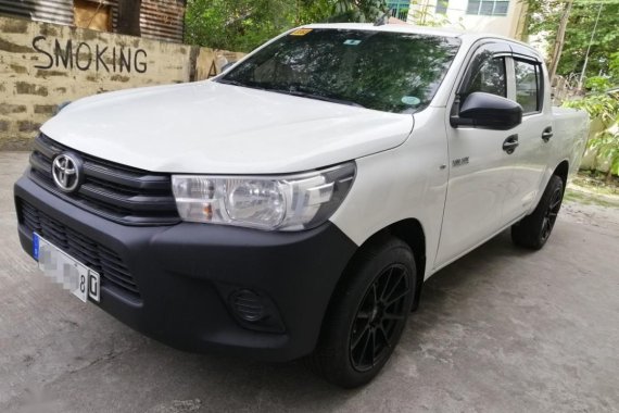 Toyota Hilux J 2016 for sale in Mabalacat