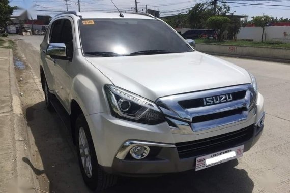 Selling Isuzu Mu-X 2019 in Mandaue 