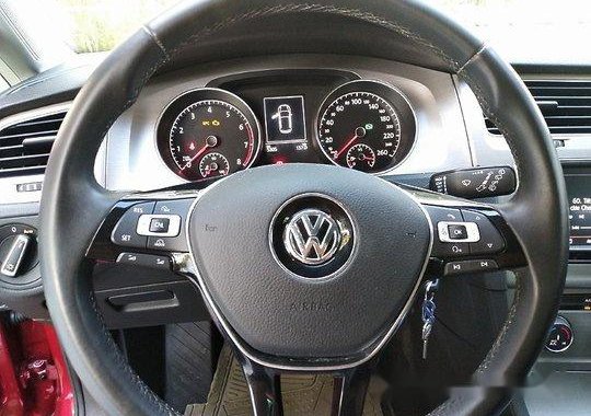 Selling Red Volkswagen Golf 2016 Automatic Gasoline at 5000 km