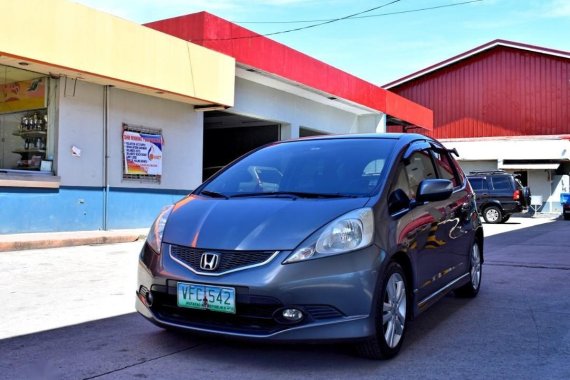 2nd-hand Honda Jazz 2011 for sale in Lemery