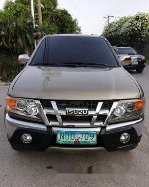 Grey Isuzu Crosswind 2010 Automatic Diesel for sale 