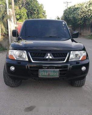 Black Mitsubishi Pajero 2004 Automatic Diesel for sale 