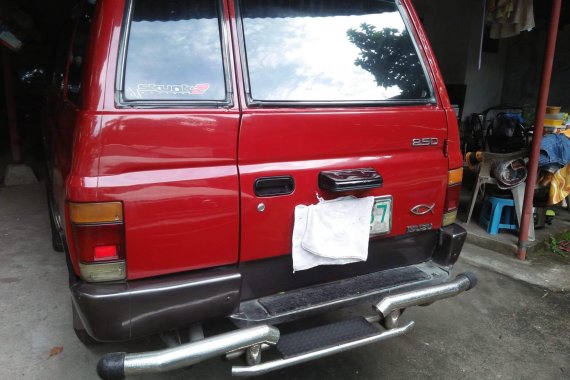 Red 1998 Isuzu Hi-lander Crosswind for sale in Quezon City 