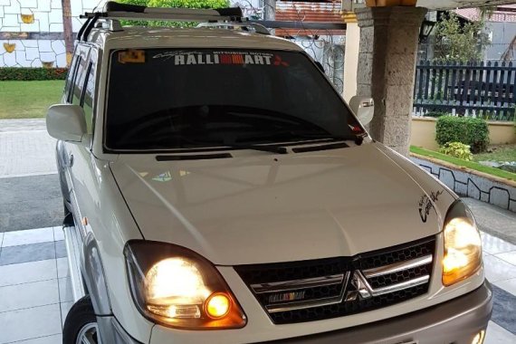 Sell 2015 Mitsubishi Adventure in Balagtas