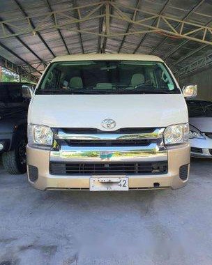 White Toyota Hiace 2014 Manual Diesel for sale 