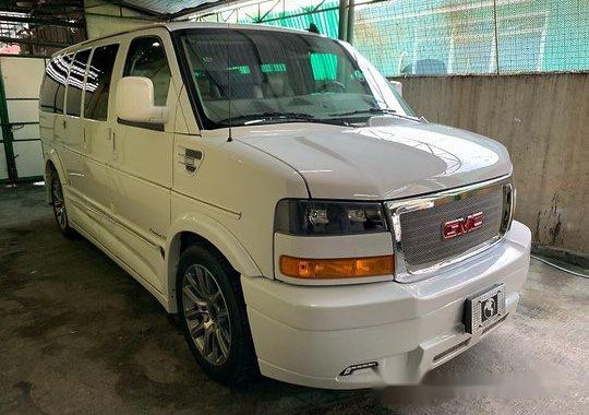 White GMC Savana 2019 Automatic Gasoline for sale 