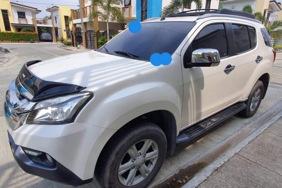 Isuzu Mu-X 2016 4X2 LS-A 3.0 for sale in Imus 