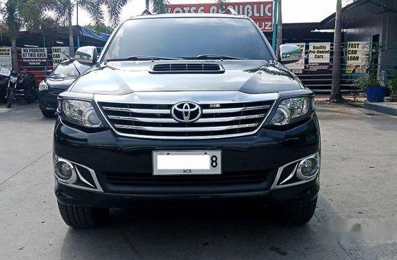 Black Toyota Fortuner 2014 Automatic Diesel for sale  