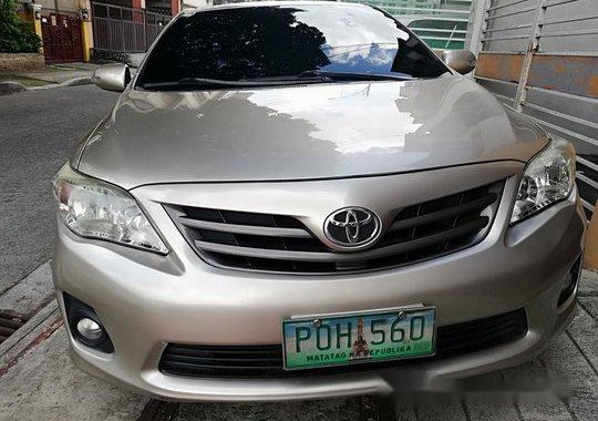 Sell Beige 2012 Toyota Corolla Altis at 75000 km 