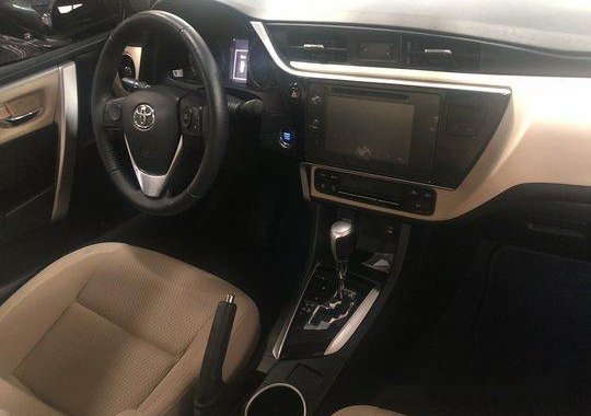 Black Toyota Corolla altis 2018 at 2200 km for sale 