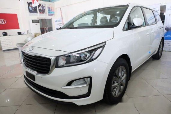 Selling Kia Grand carnival 2020 Automatic Diesel 