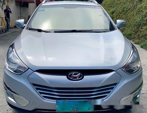 Silver Hyundai Tucson 2011 Automatic Gasoline for sale 