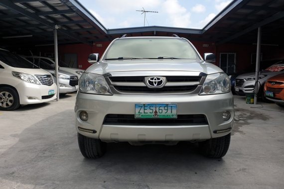 Toyota Fortuner 2006 G Gas Automatic