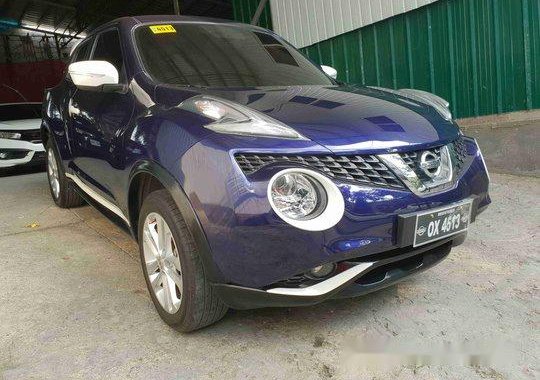 Selling Blue Nissan Juke 2017 at 9000 km