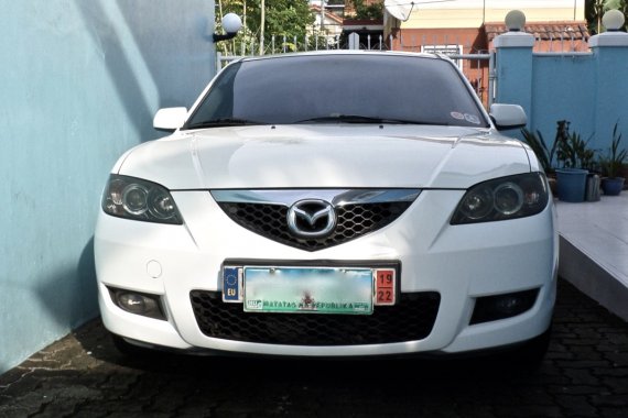 White Mazda 3 2009 Automatic Transmission for sale