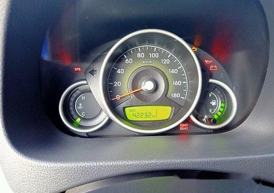 Selling Blue Hyundai Eon 2014 Manual Gasoline at 42232 km
