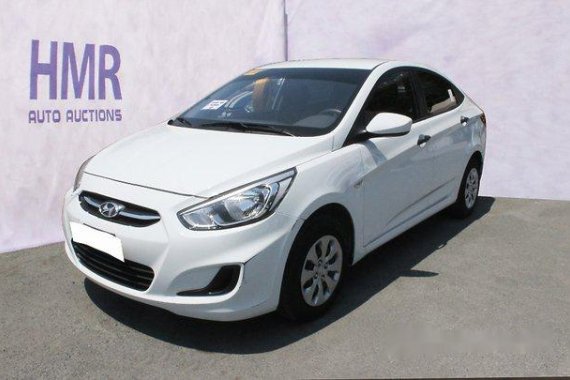 Sell White 2018 Hyundai Accent at Manual Diesel at 3798 km