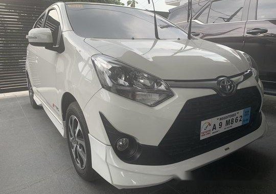 Selling White Toyota Wigo 2019 at 3600 km