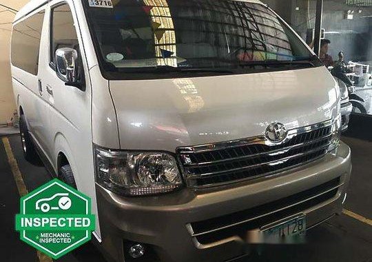 Selling Toyota Hiace 2011 at 57671 km