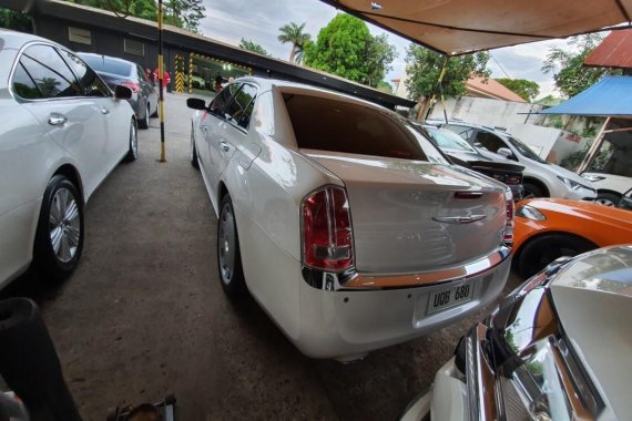 Chrysler 300C 2012 for sale in Paranaque 