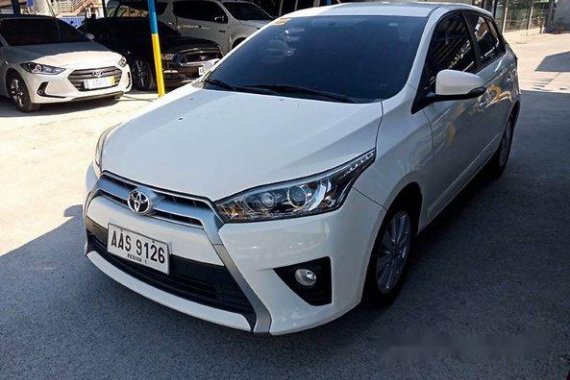 Sell White 2014 Toyota Yaris in Makati