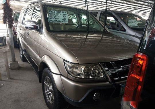 Sell Beige 2013 Isuzu Crosswind at Automatic Diesel 