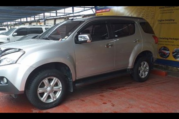 Sell 2015 Isuzu Mu-X SUV at 87000 km