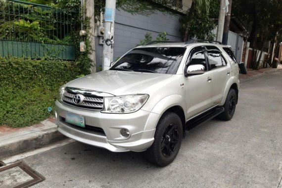 2011 Toyota Fortuner at 90000 km for sale  